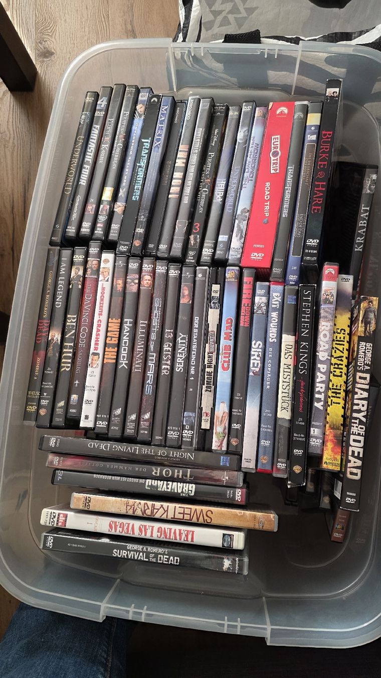 Tutti i DVDs: DVD Sammlung – Usato da Zumikon venduto da Ch31044 1