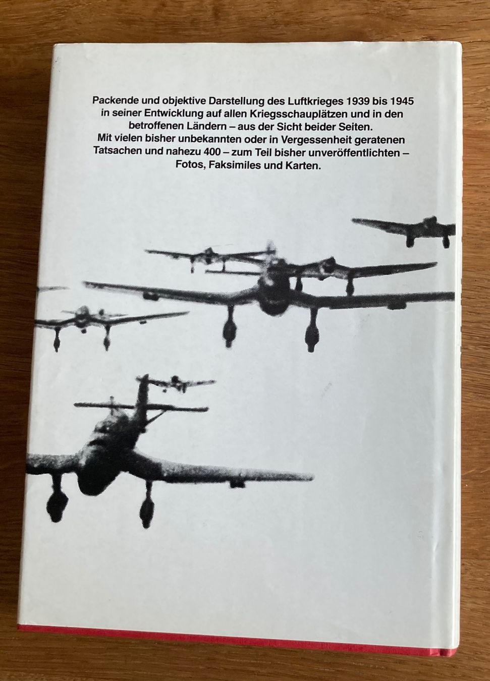 Libri: Buch Flugzeuge - Luftkrieg 1939 - 1945 – Usato da Thun venduto da Alpen69 1