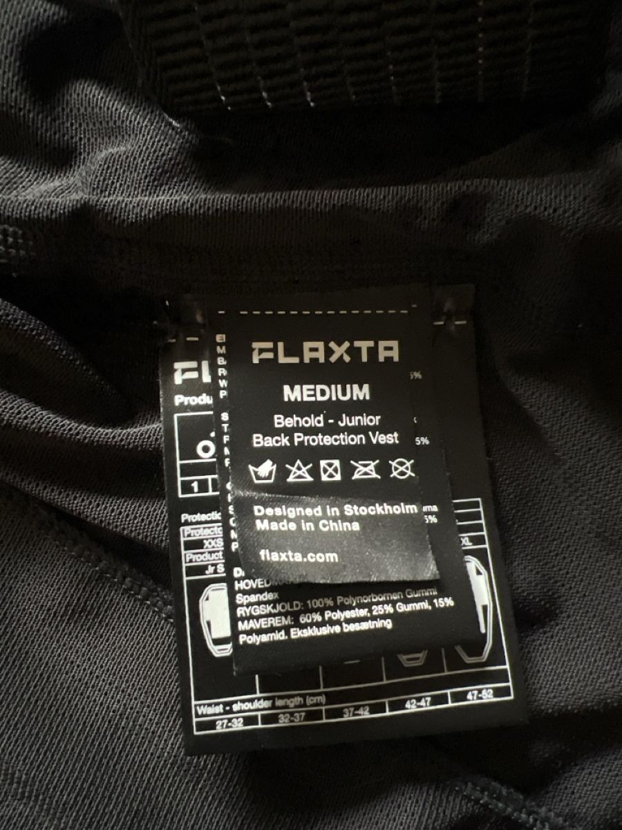 Protections: Flaxta Behold Junior Protection Vest Medium – D'occasion à Zürich par tsw_f52q 2