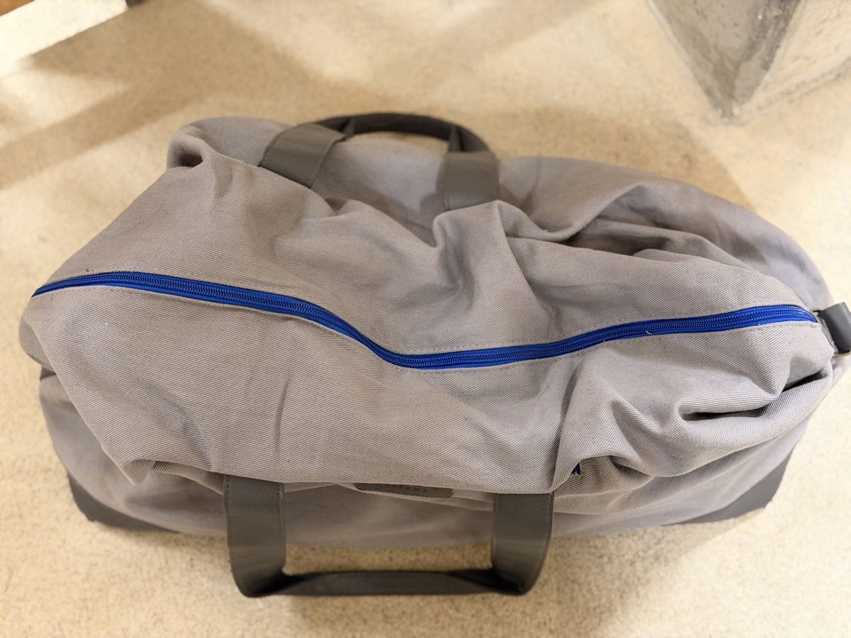 Taschen: Reisetasche Davidoff – Gebraucht aus Zürich von Gadgets2020 2