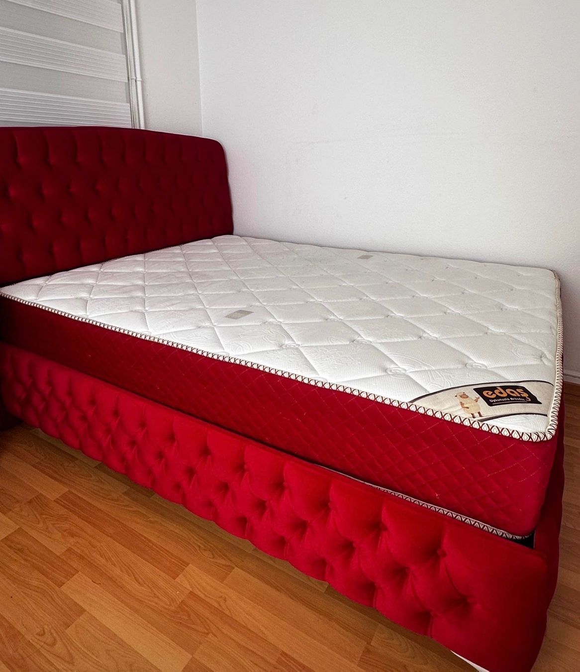 Letti: Boxspring-Bett 160x200 – Usato da Stettlen venduto da naz_5n7x 1