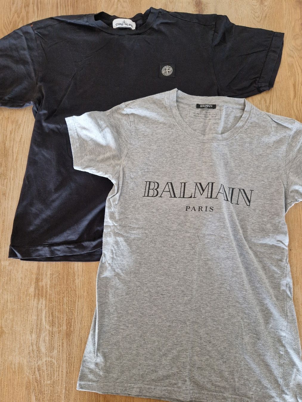 Stone Island T-Shirts: Stone Island & Balmain T-Shirts – Gebraucht aus Buchs SG von fab_byz2 1