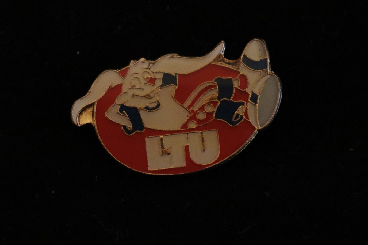 Plaketten & Abzeichen: LTU PIN – Gebraucht aus Ottenbach von siiinnaa_77