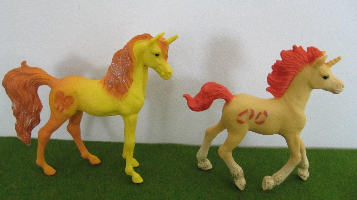 Schleich Spielzeuge: Schleich Einhorn Figuren Set – Gebraucht aus Brunnen von Kiwiland1 5