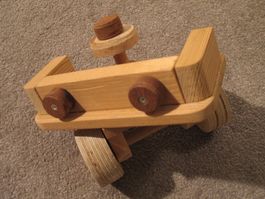 Holz Lenk-Fahrzeug Roh Bau Modell Lenk-Rad Spielzeug B)
