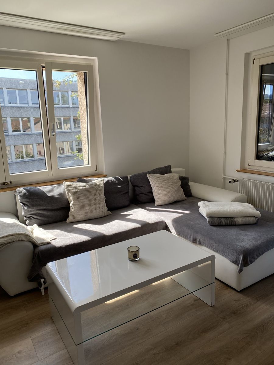 Divani: Sofa zum Abholen – Usato da St. Gallen venduto da larinabaumann