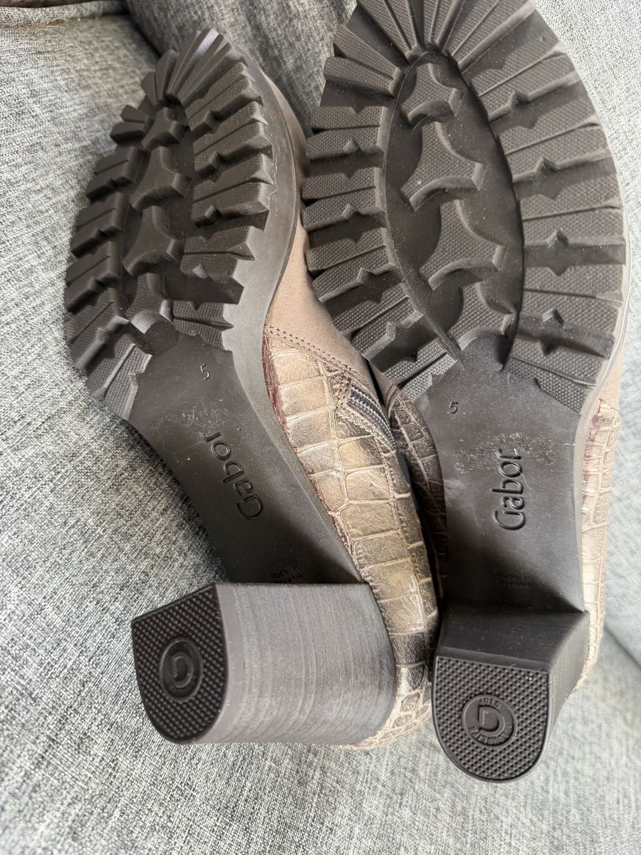 Gabor Scarpe da donna: Gabor Stiefel, Neu – Nuovo (secondo la descrizione) da Tennwil venduto da Zaylaaa 1