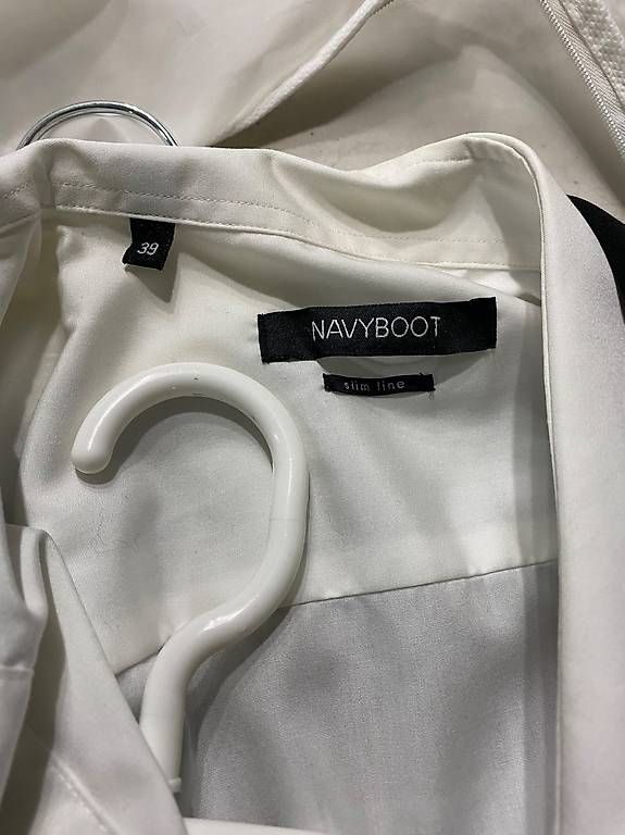 Navyboot Completi: Navyboot Herrenanzug nur 1x getragen – Usato da Elgg venduto da Pisaem 3