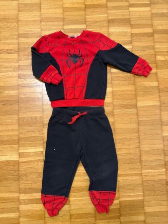H&M 2teiliges Spiderman Set Gr 104