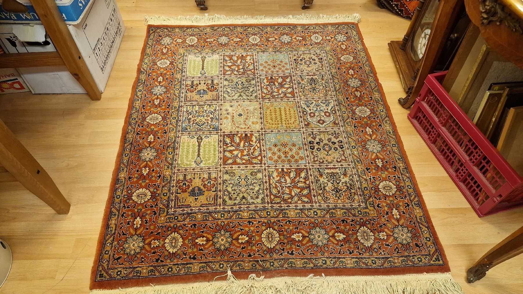 Tappeti: Antiker Teppich aus Hausräumung – Usato da BERN venduto da Intarsia