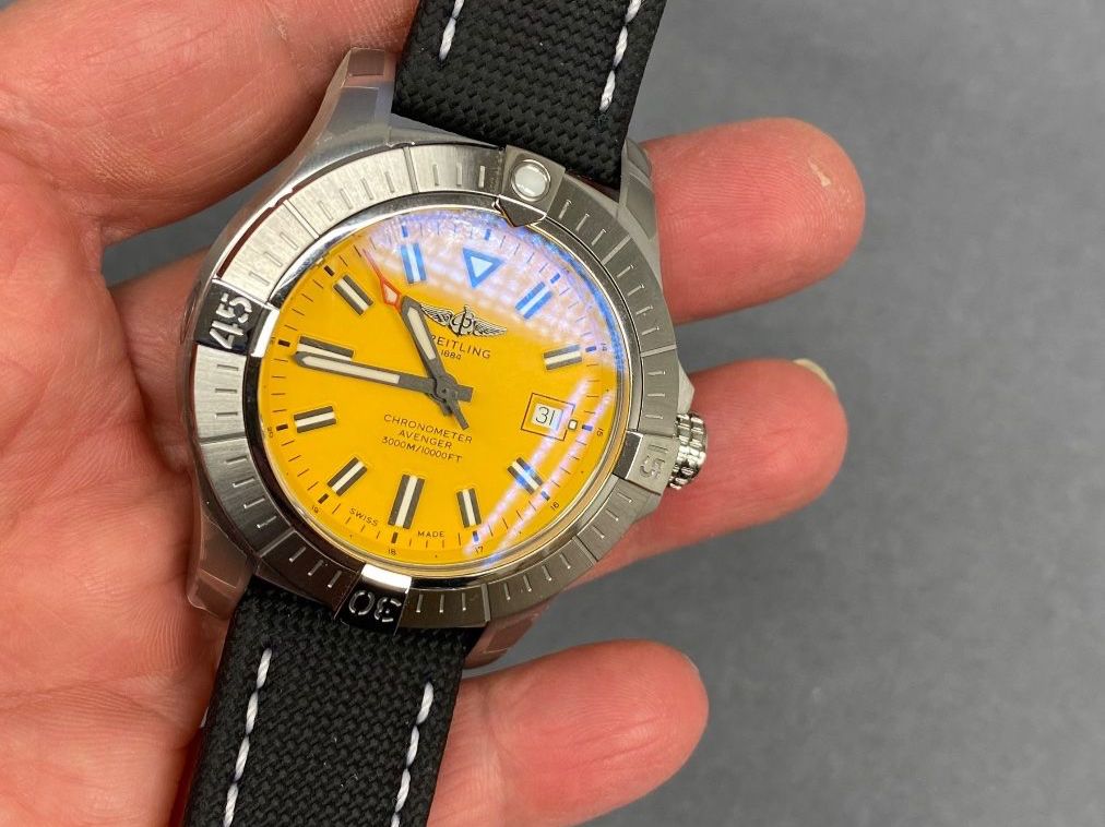 Breitling Orologi: BREITLING Avenger Automatic 45 Seawolf – Nuovo (secondo la descrizione) da St. Gallen venduto da galluswatches 8