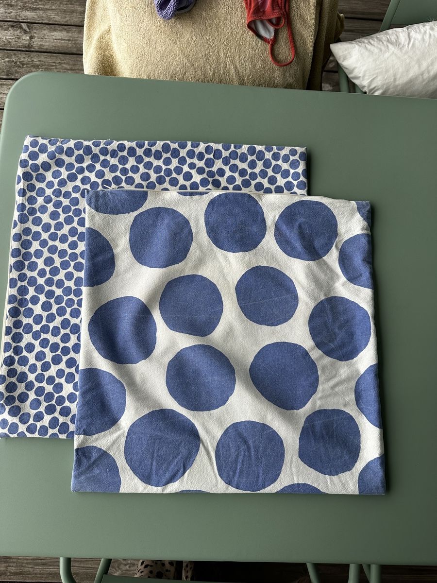 H&M Cuscini: H&M Home Kissenhüllen 50x50 – Usato da Bern venduto da Tana31 1