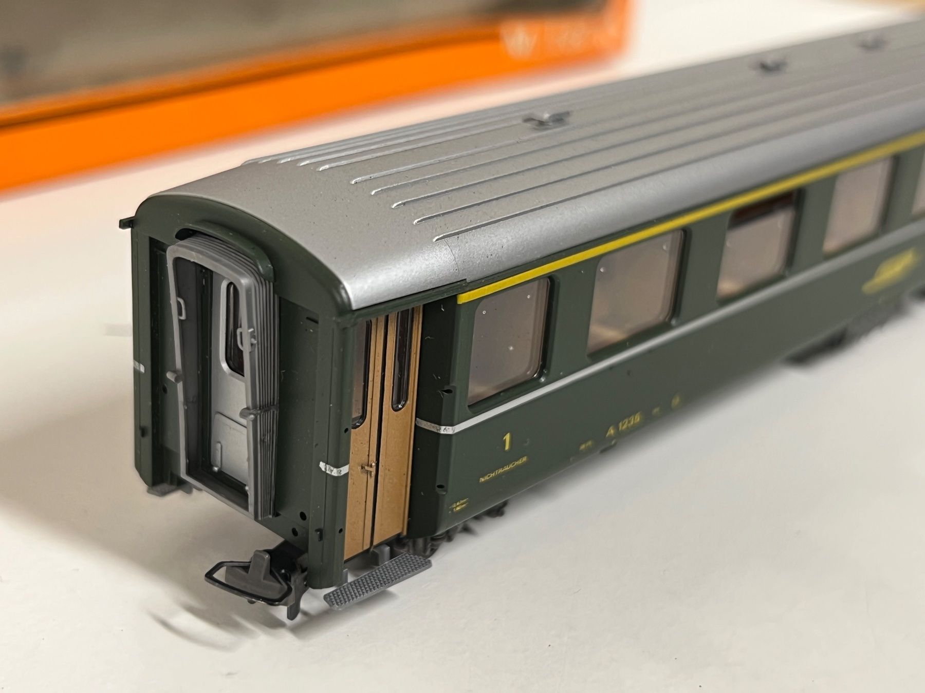 Bemo Modellini di ferrovie: Bemo A 1235 RhB H0m – Usato da Neuenhof venduto da ludovicco 3