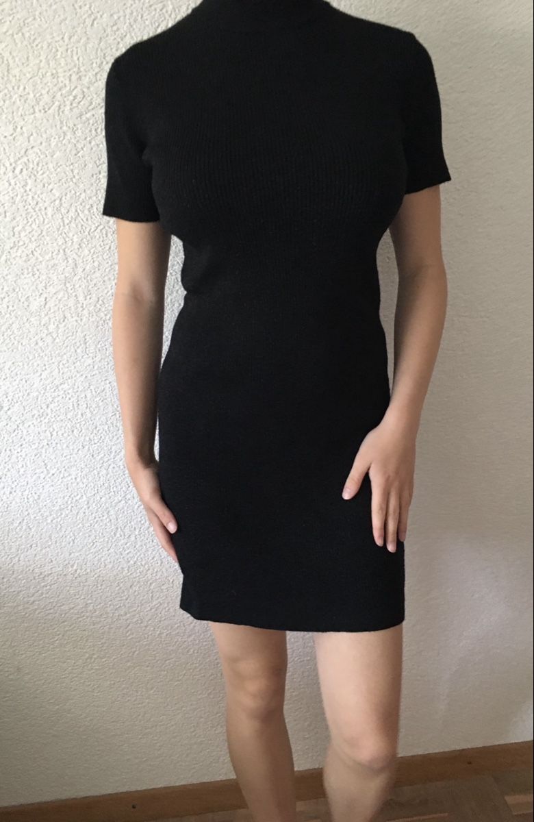 Robes: LA petite robe noir – Neuf (Voir description) à Moutier par Happyvidedressing 1