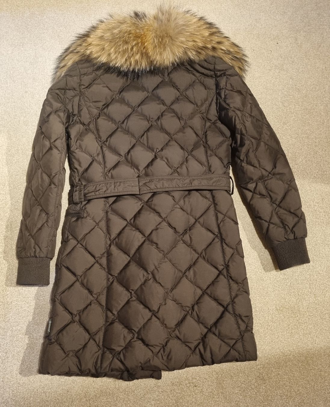 Moncler Cappotti: Doudoune Moncler, neuve, Taille M, brun – Nuovo (secondo la descrizione) da Herrliberg venduto da revelune 2