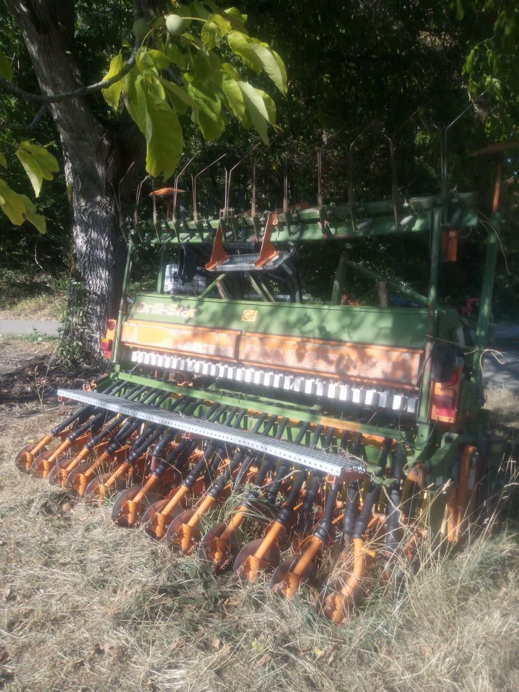 Amazone Toutes les machines: Sähkombination Amazone 3.00 Meter – D'occasion à Rüttenen par Dart4