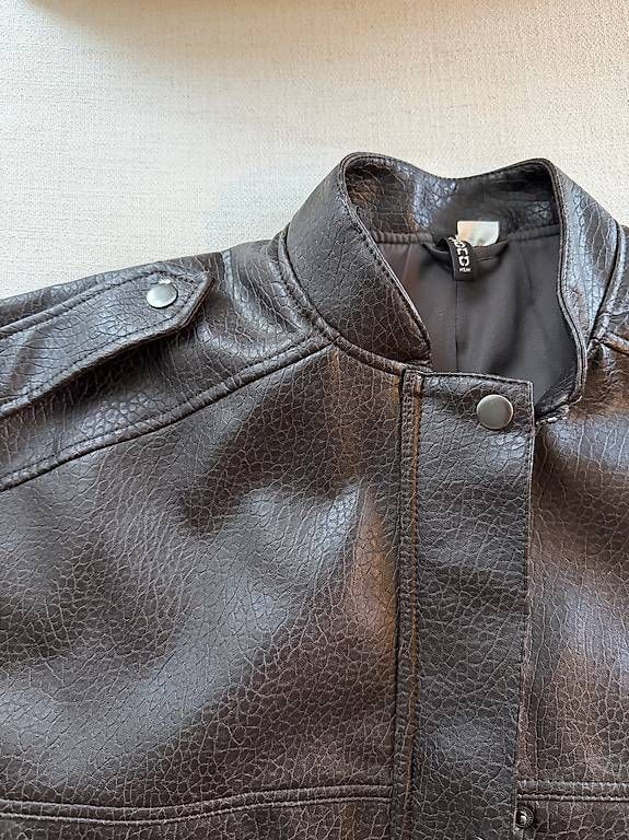 H&M Giacche: JACKE H&M – Usato da Muri AG venduto da enwtx 1