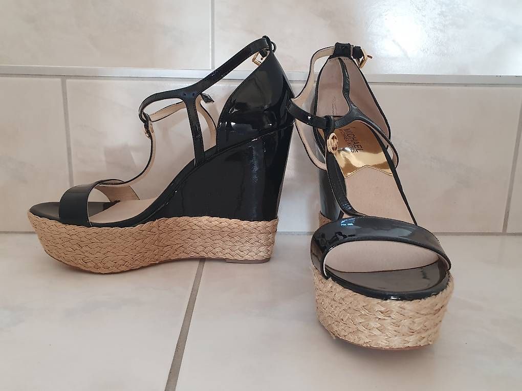 Michael Kors Damenschuhe: High Heels Michael Kors Gr. 40,5 – Gebraucht aus Zetzwil von Sushine