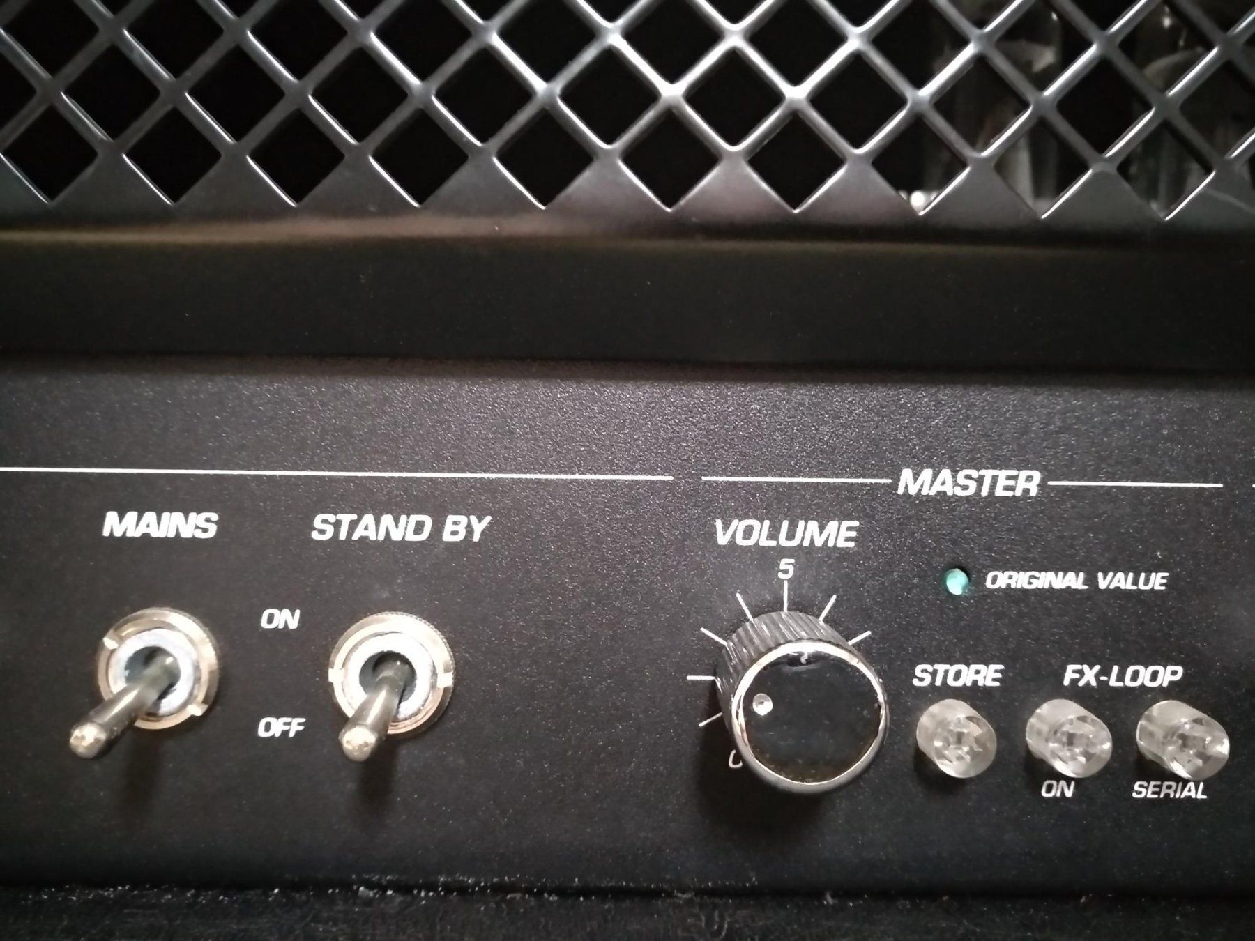 Hughes & Kettner Verstärker: Hughes & Kettner Switchblade 4-Channel 100-Watt Programmable – Gebraucht aus Cama von Superbayer 2