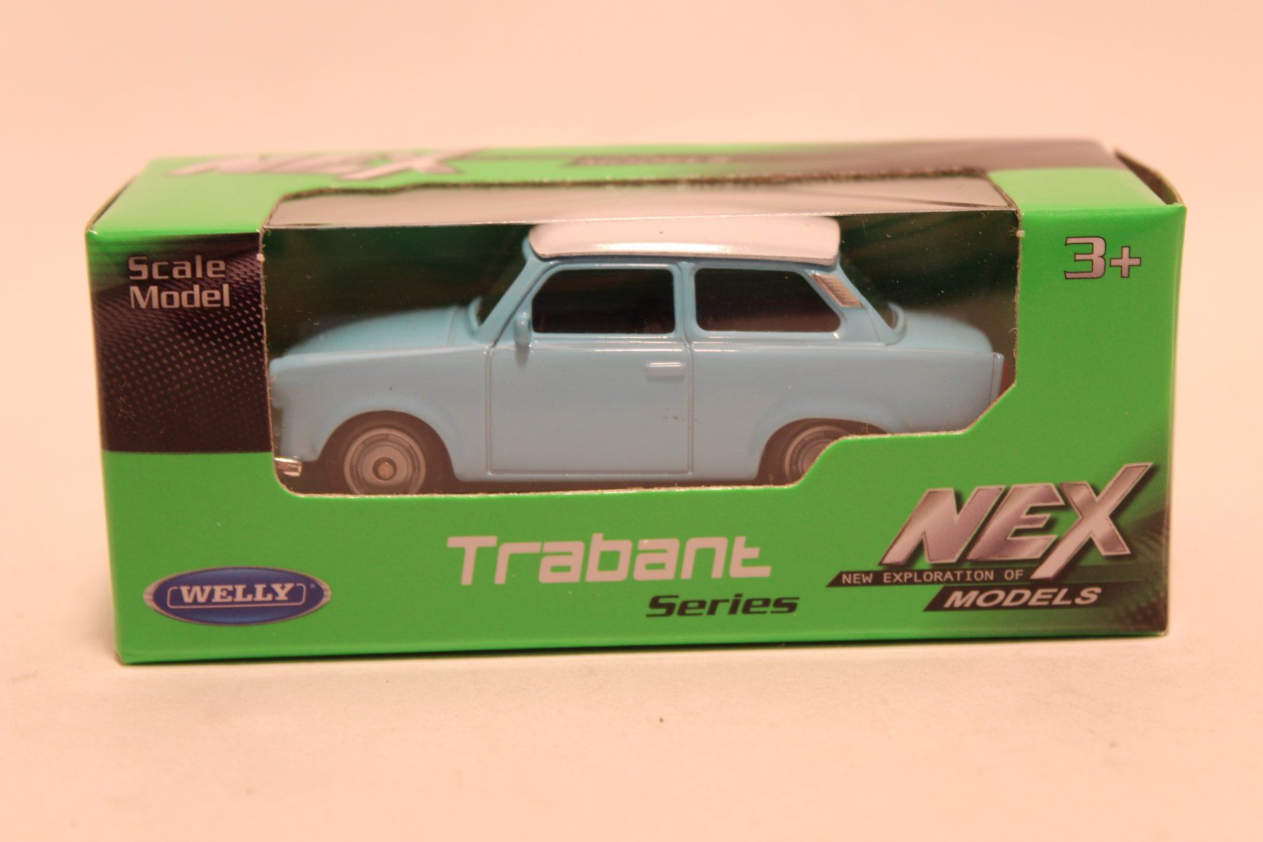 Modellini d'auto: Trabant 601, hellblau mit weissem Dach – Nuovo e nell'imballaggio originale da Fehraltorf venduto da haefens