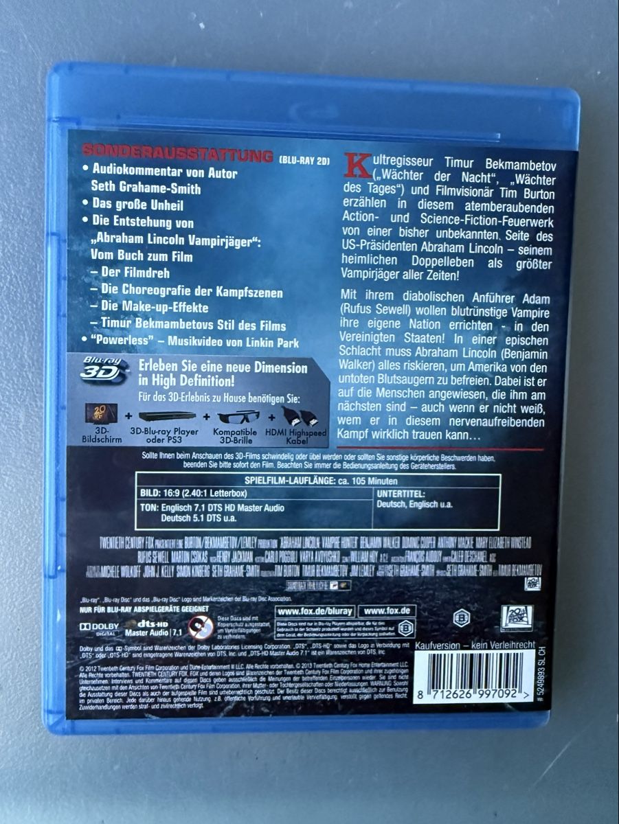 Tutti i DVDs: Blu-ray 3D "Abraham Lincoln Vampirjäger" – Usato da Oberried Brienz venduto da Chyara 1