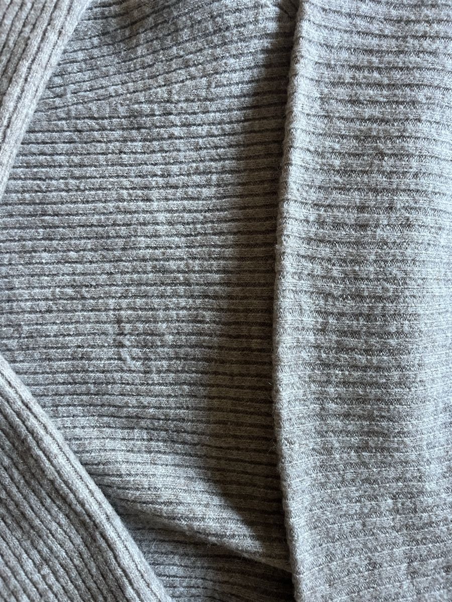 H&M Maglioni & Felpe: Damen Pullover Beige H&M - Gr. M – Usato da Tenero venduto da debsag 1