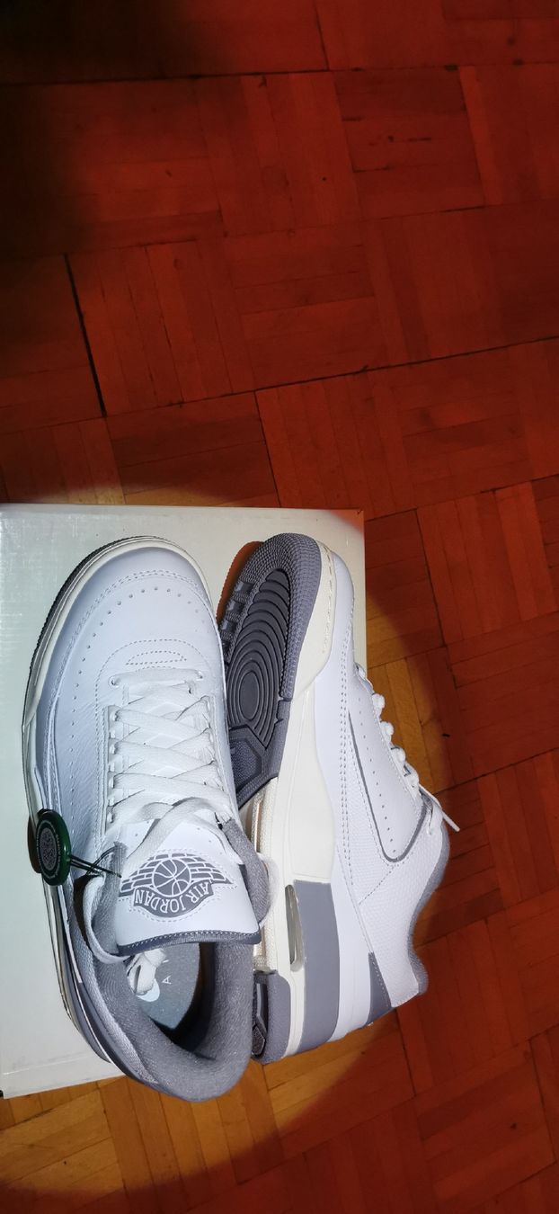 Jordan Scarpe da uomo: Air Jordan 2/3 44 – Nuovo e nell'imballaggio originale da Genève venduto da vins50 5