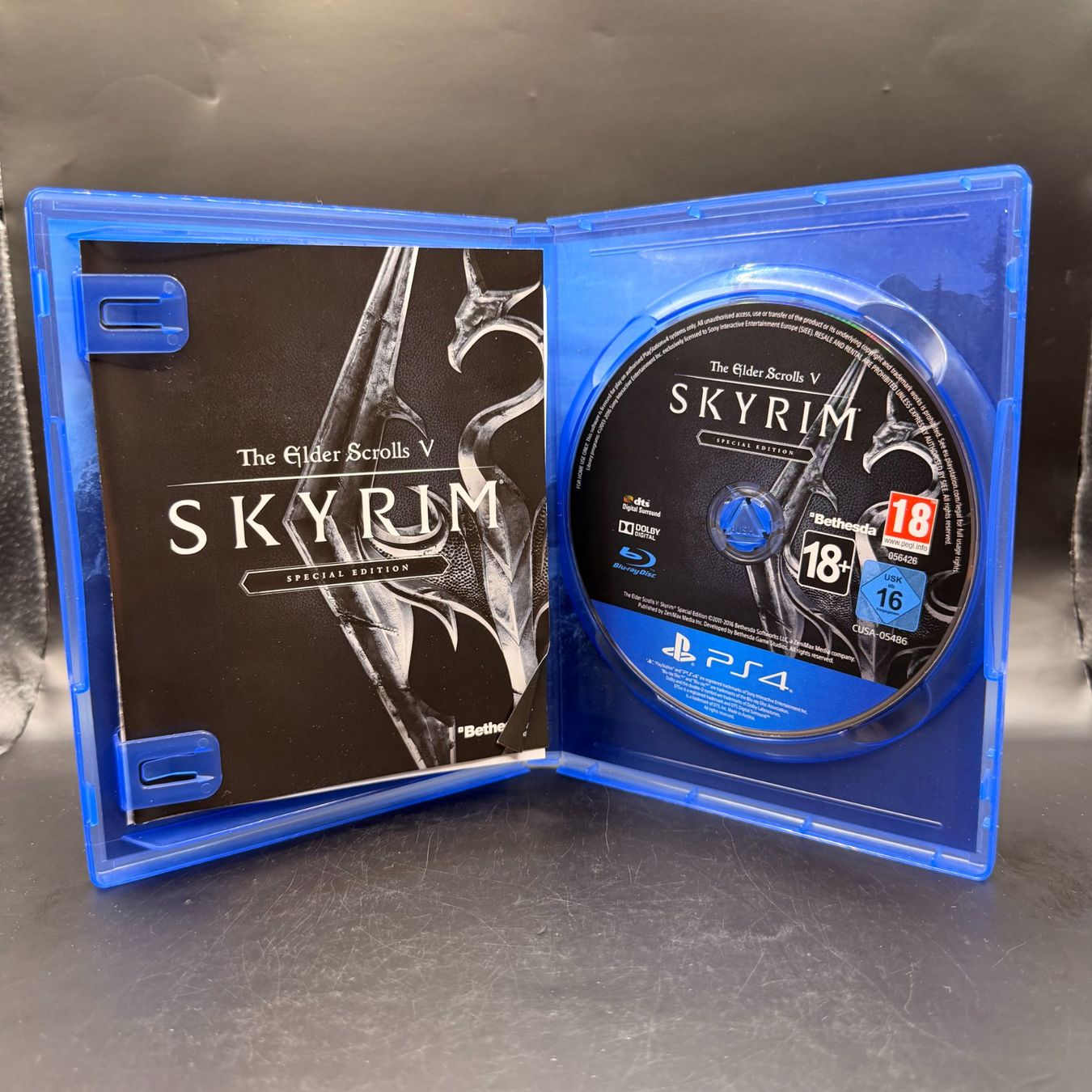 Sony Spiele: PlayStation 4 The Elder Scrolls V Skyrim Special Edition – Gebraucht aus Düdingen von Nerdworld 2