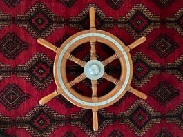 Altes Schiffssteuerrad für Ihr Boot oder Dekoration