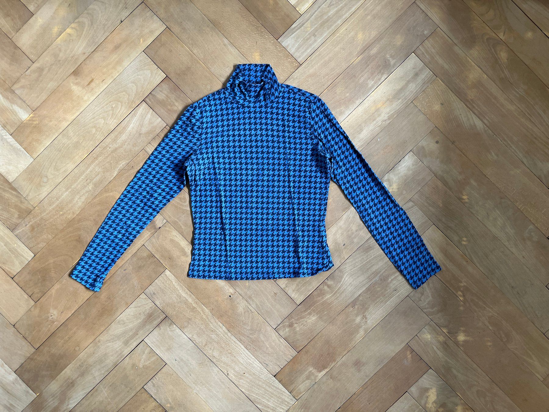 Monki Maglioni & Felpe: Monki Turtelneck Gr. S – Usato da Luzern venduto da fidschen 1