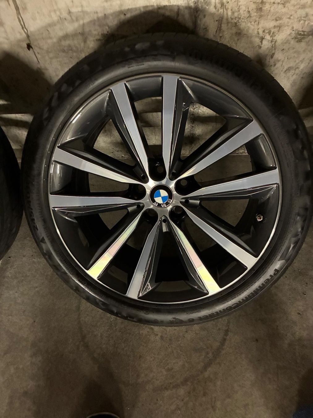 Pneus & Kompletträder: 8er BMW Alufelgen mit sommerpneu   – Neu (gemäss Beschreibung) aus Hitzkirch von cin_ns7q 1