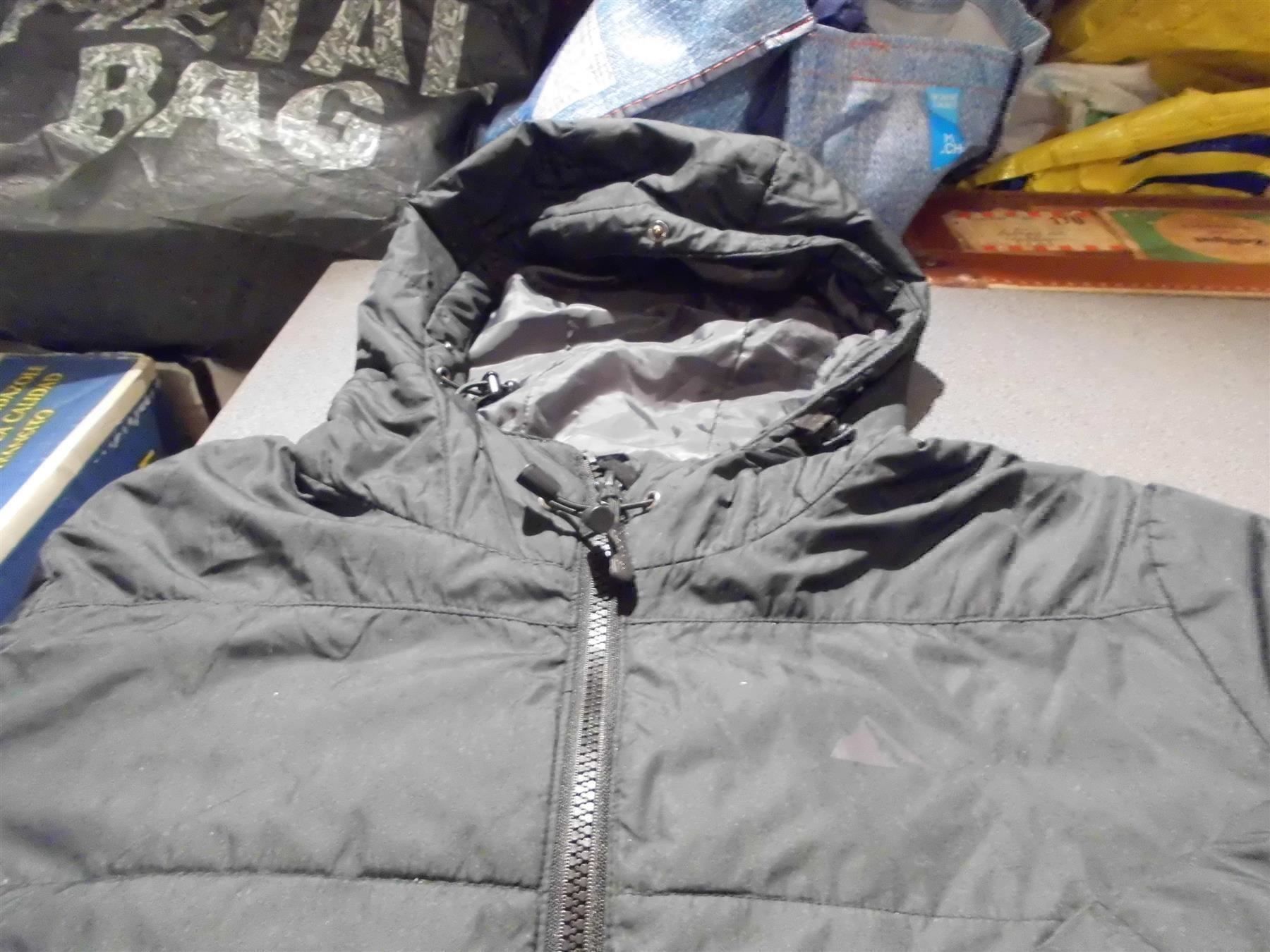 Giacche: Jacke Grösse 44/46, C&A, Tecwear, schwar – Usato da Zürich venduto da Motzkuh 1