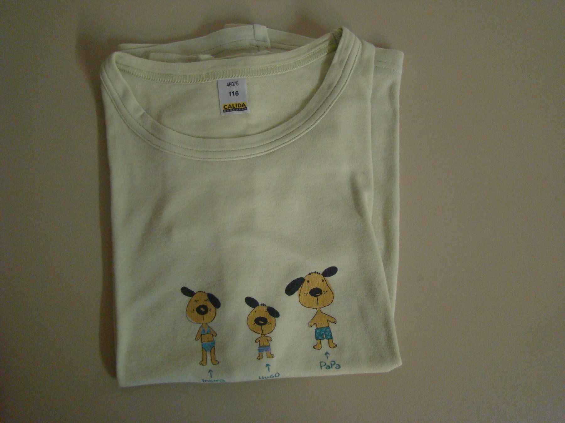 Blusen, T-Shirts & Tops: 3 T-Shirts Grösse 116 – Gebraucht aus Malters von burzi 2