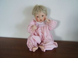 Kleine Puppe