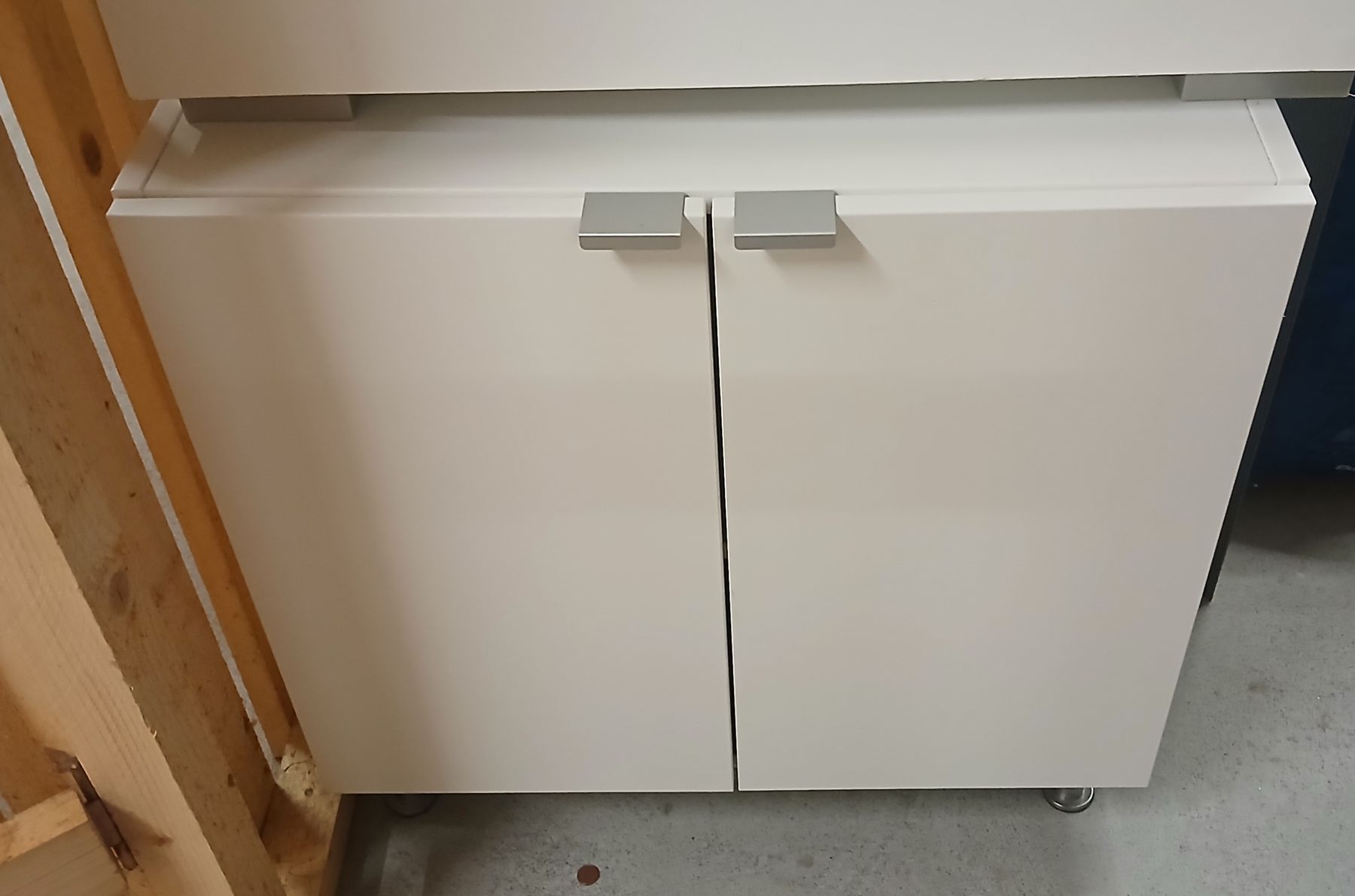 Badezimmermöbel: Waschbeckenunterschrank – Gebraucht aus Bülach von mar_2q58
