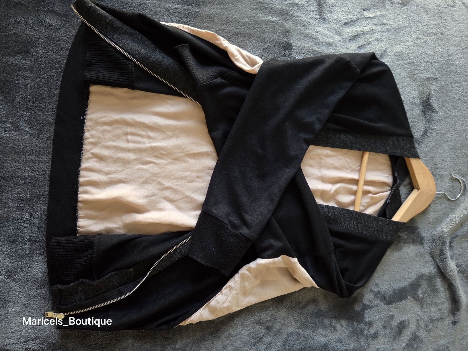 Zara Jacken: ZARA Bomber Jacket Black Size M – Gebraucht aus Winterthur von Maricels_Boutique 5