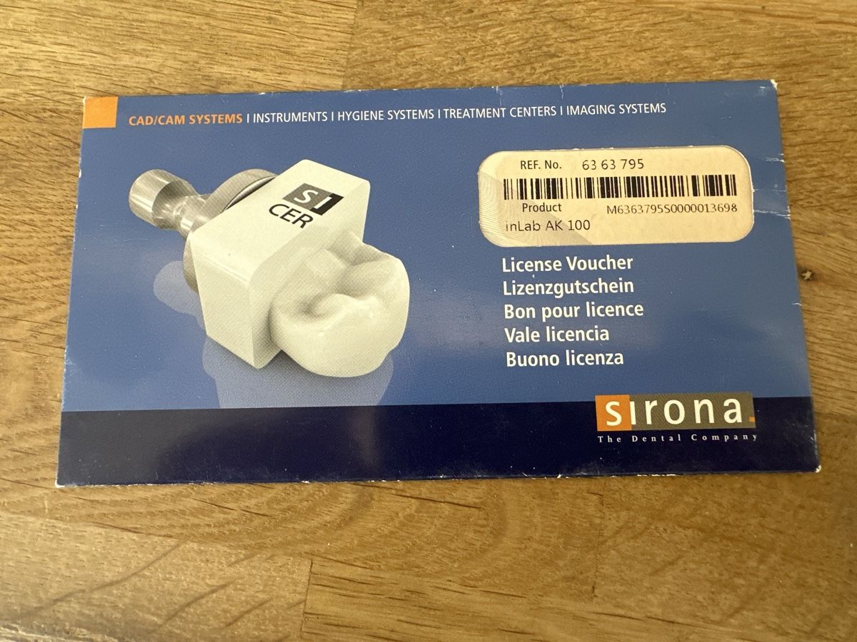 Dentsply Sirona Attrezzature mediche: cerec sirona  – Nuovo e nell'imballaggio originale da Morges venduto da kikique