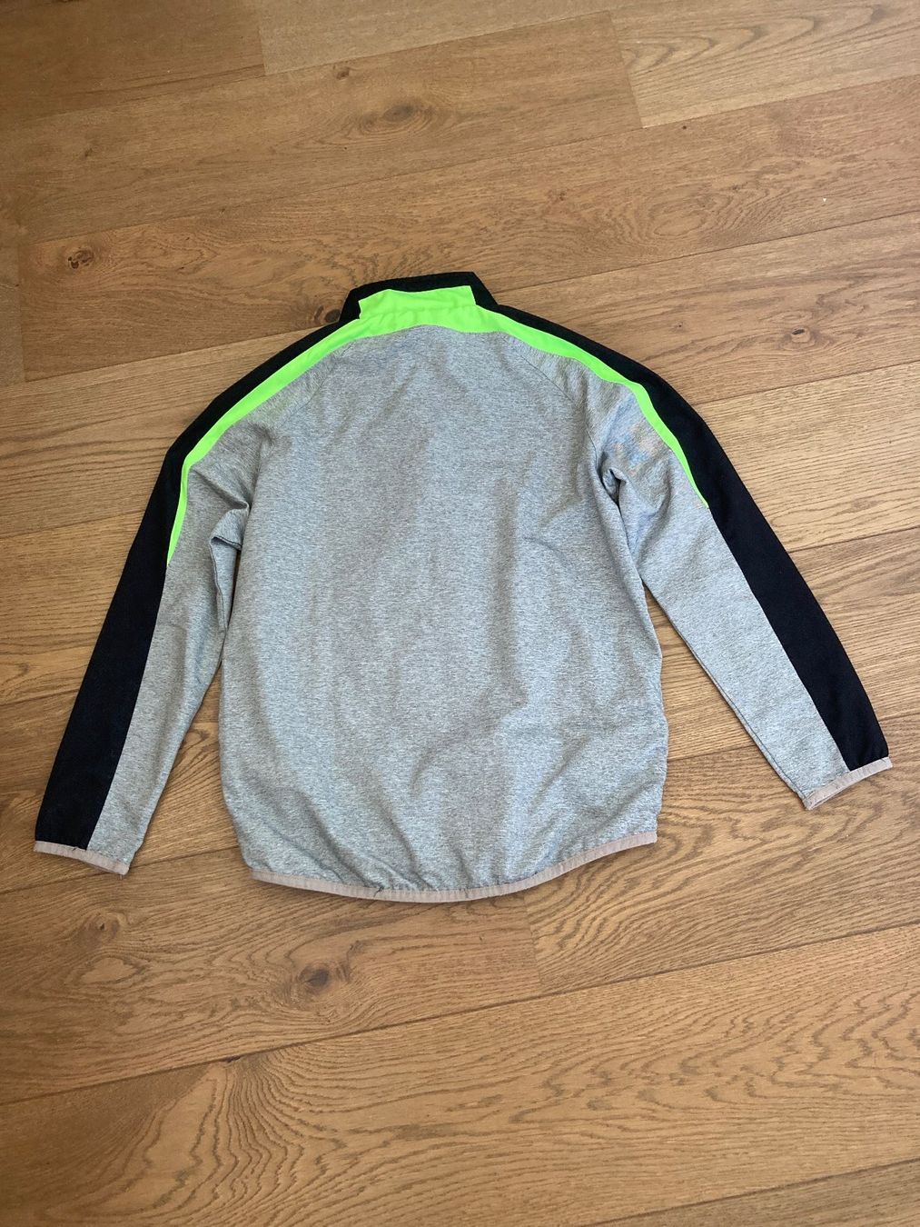 Erima Giacche: Sportjacke / Trainerjacke Gr. 152 – Nuovo (secondo la descrizione) da Zollikofen venduto da gamel01 3