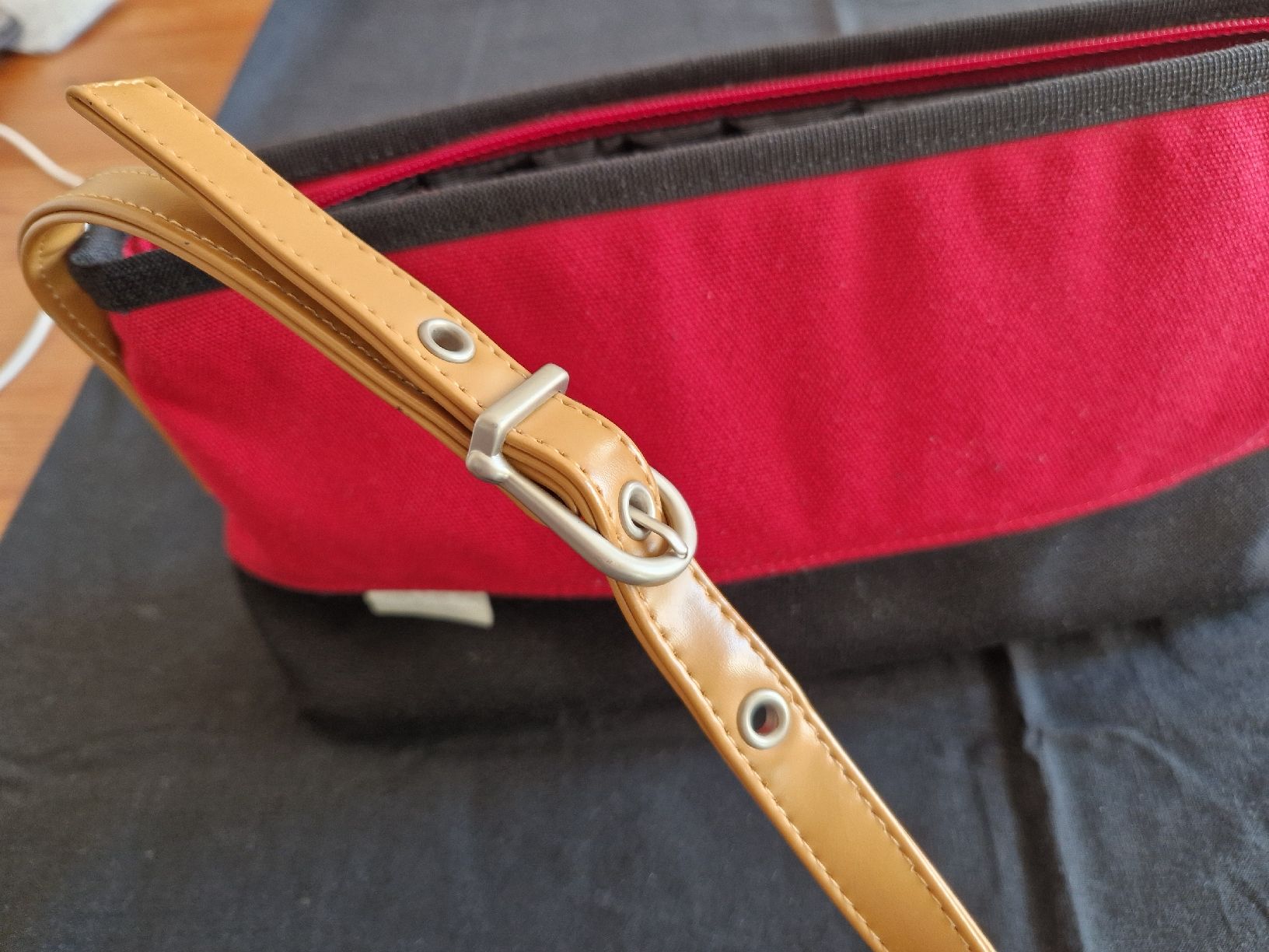Taschen für Damen: Schultertasche Vintage London – Neu (gemäss Beschreibung) aus Fislisbach von mka_km8f 3