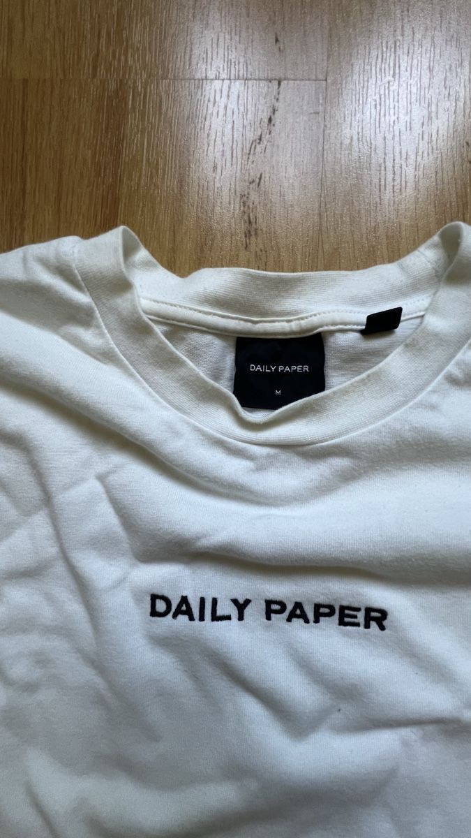 T-shirt: Daily Paper Longsleeve M – Usato da Zürich venduto da 8047 1