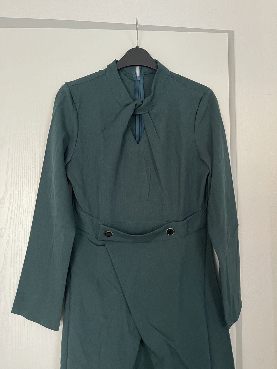 Shein Vestiti: Elegantes, dunkelgrünes Kleid s – Usato da Bremgarten AG venduto da arl_8nbf 1