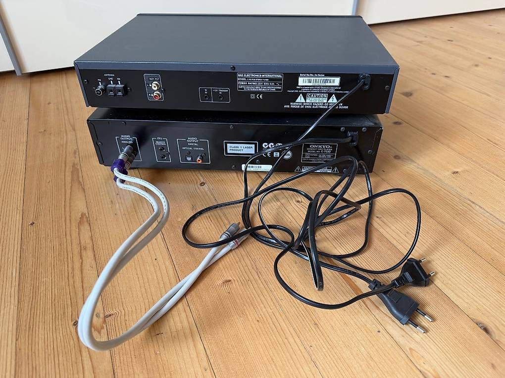 Sistemi audio & multimediali: CD PLAYER ONKYO & TUNER NAD – Usato da Zürich venduto da L.S69 3