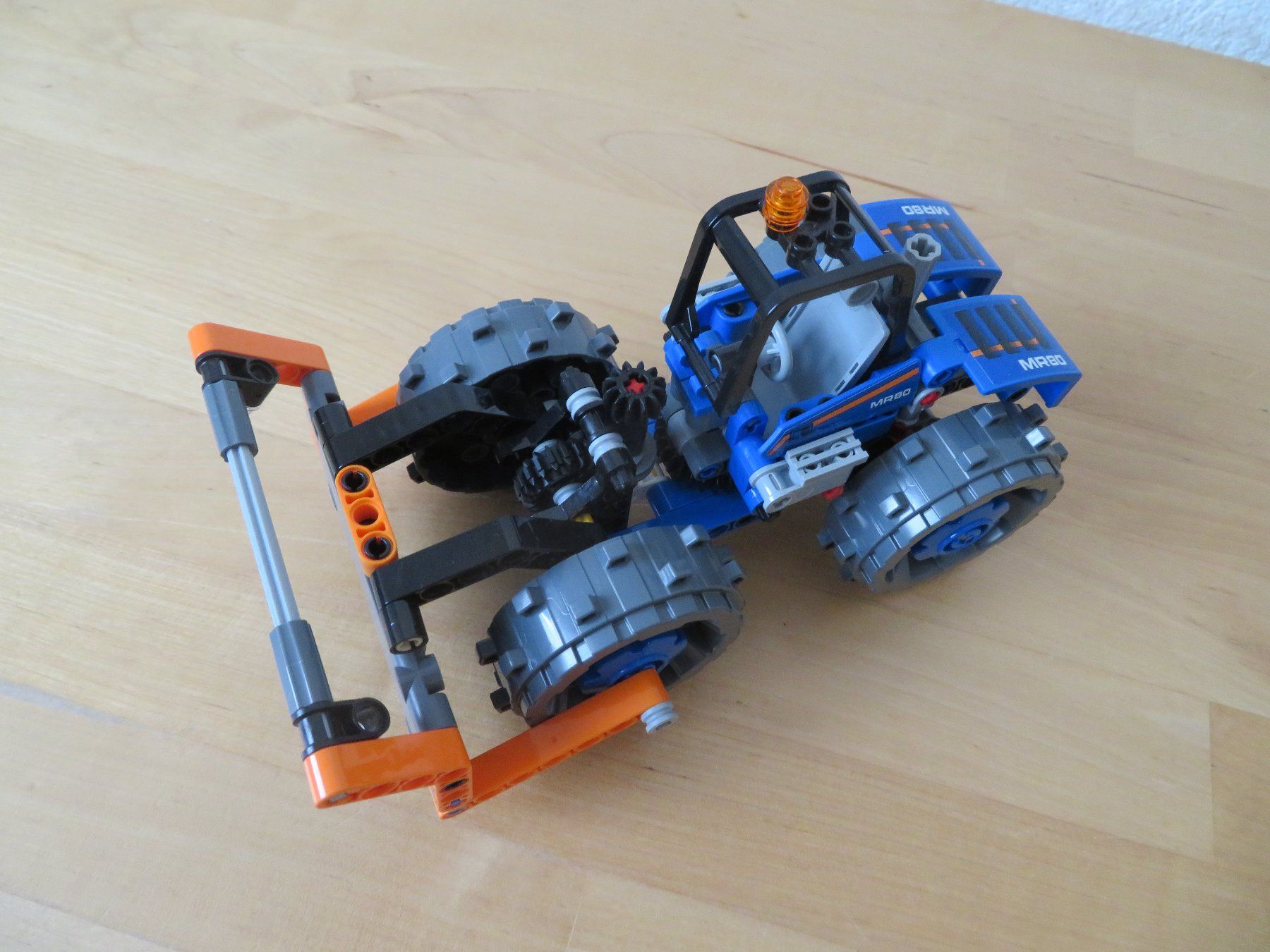 Lego Spielzeuge: LEGO Technic 42071 – Gebraucht aus Zürich von piroma 4