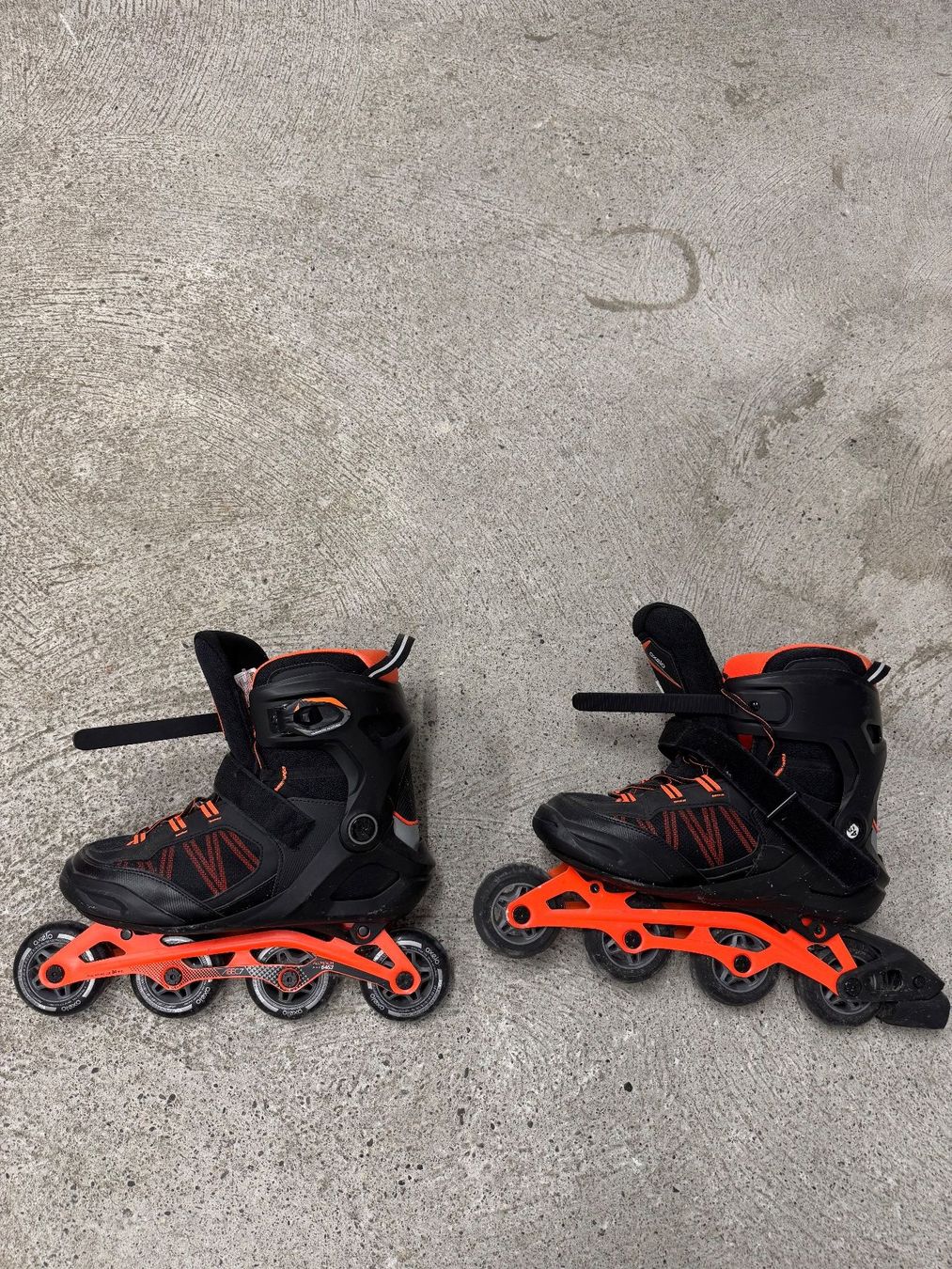 Decathlon Pattini in linea & Pattini a rotelle: Roller – Usato da Porrentruy venduto da jac_7zzy