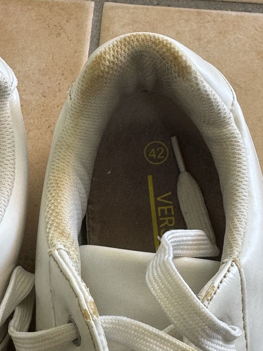 Herrenschuhe: baskette versace jeans  – Gebraucht aus Lonay von nei_79jc 5