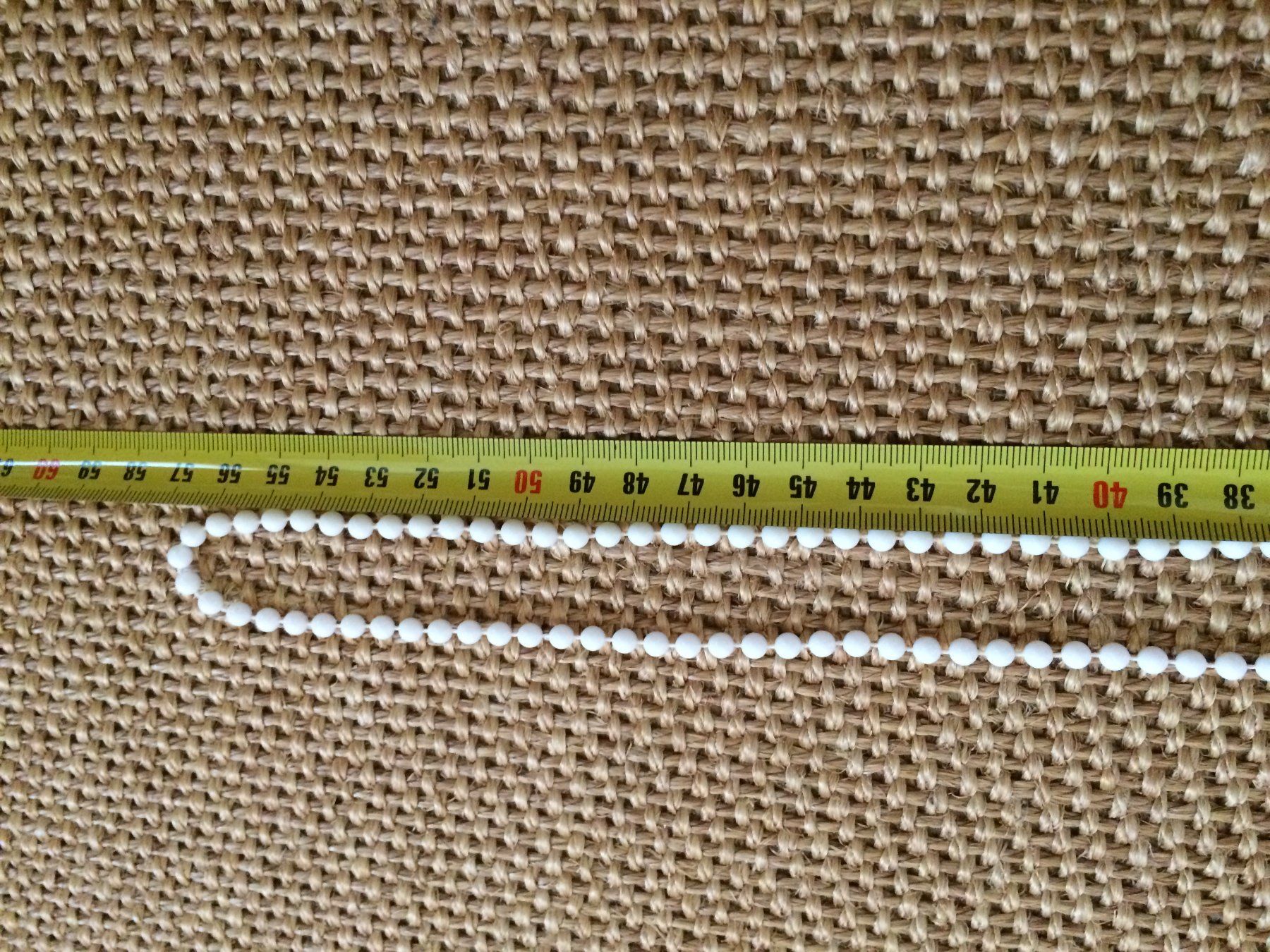 Ketten: Kugel Hals-/Modekette weiss, ca. 56 cm – Gebraucht aus Buchs AG von ReaNaTsch 1