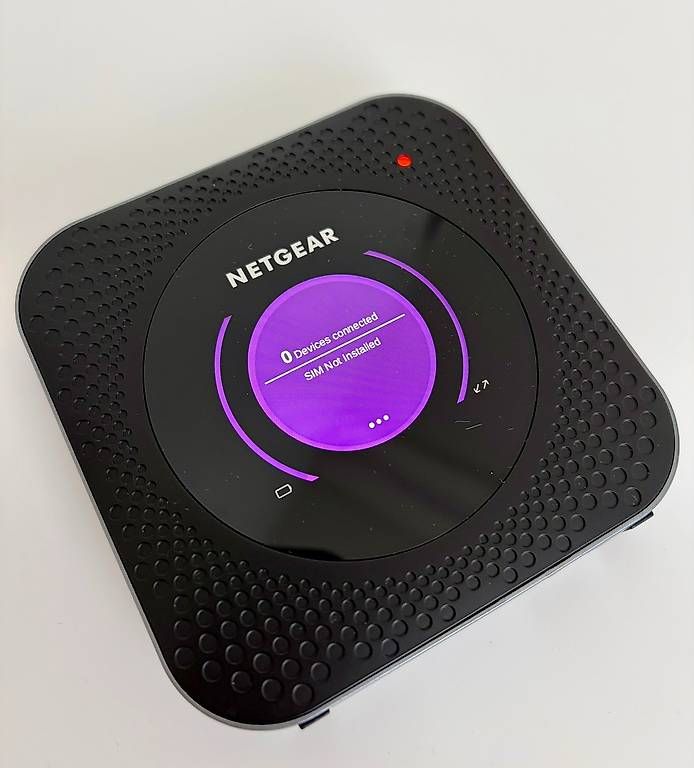 Netgear Modem & Router: Netgear Hotspot Nighthawk M1 – Usato da Solothurn venduto da jmc_76cm