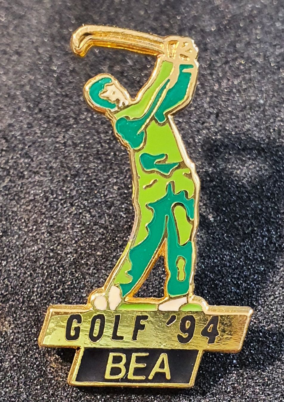 Placchette & Badge: T756 - Pin Golf '94 BEA Bern – Usato da Reinach BL venduto da Boston-Verkauf