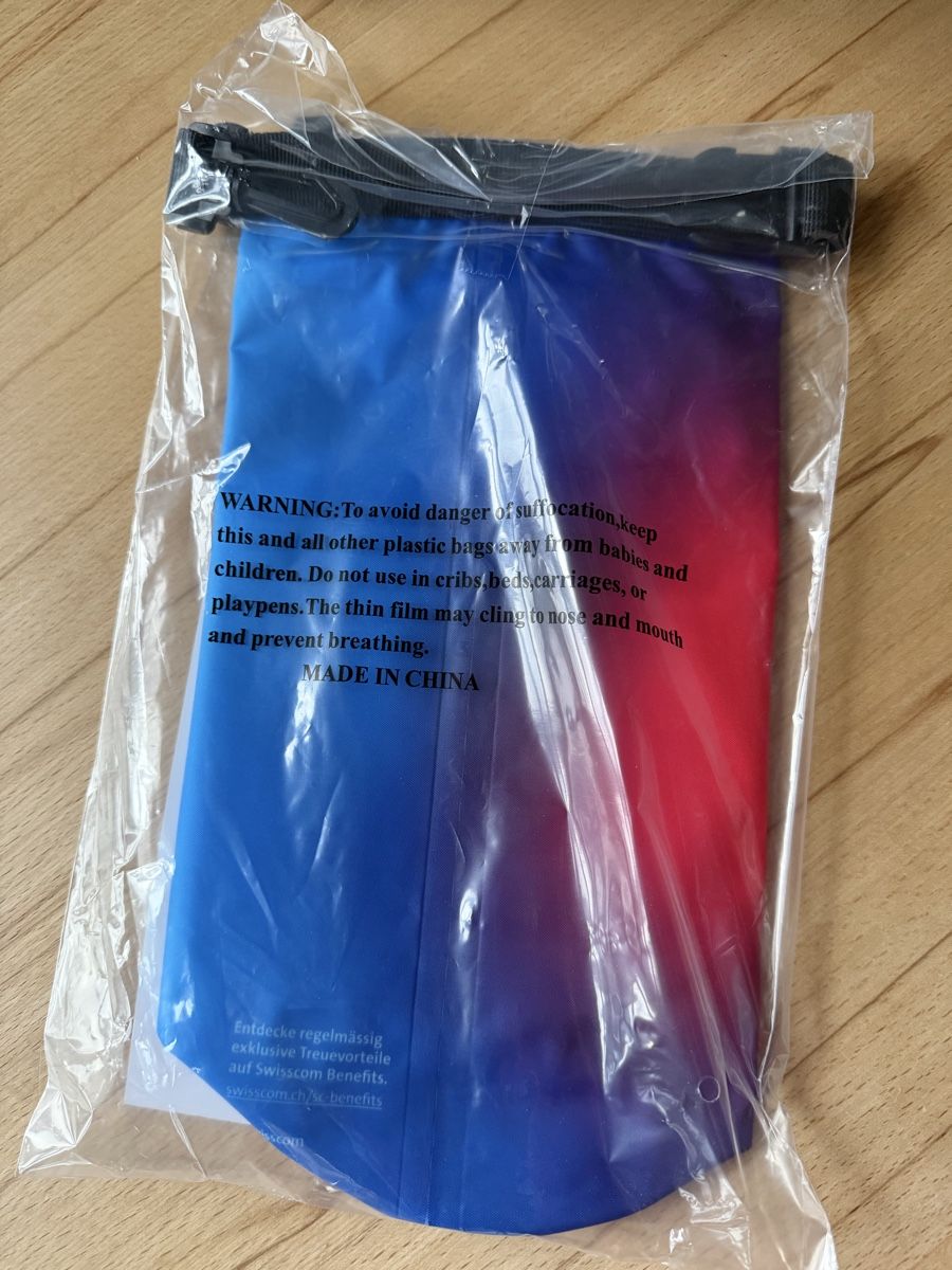 Sacs: Drybag / Swimbag – Neuf avec emballage d'origine à Chur par Sim7000 1