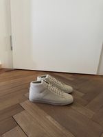 Pony Beige Shoe